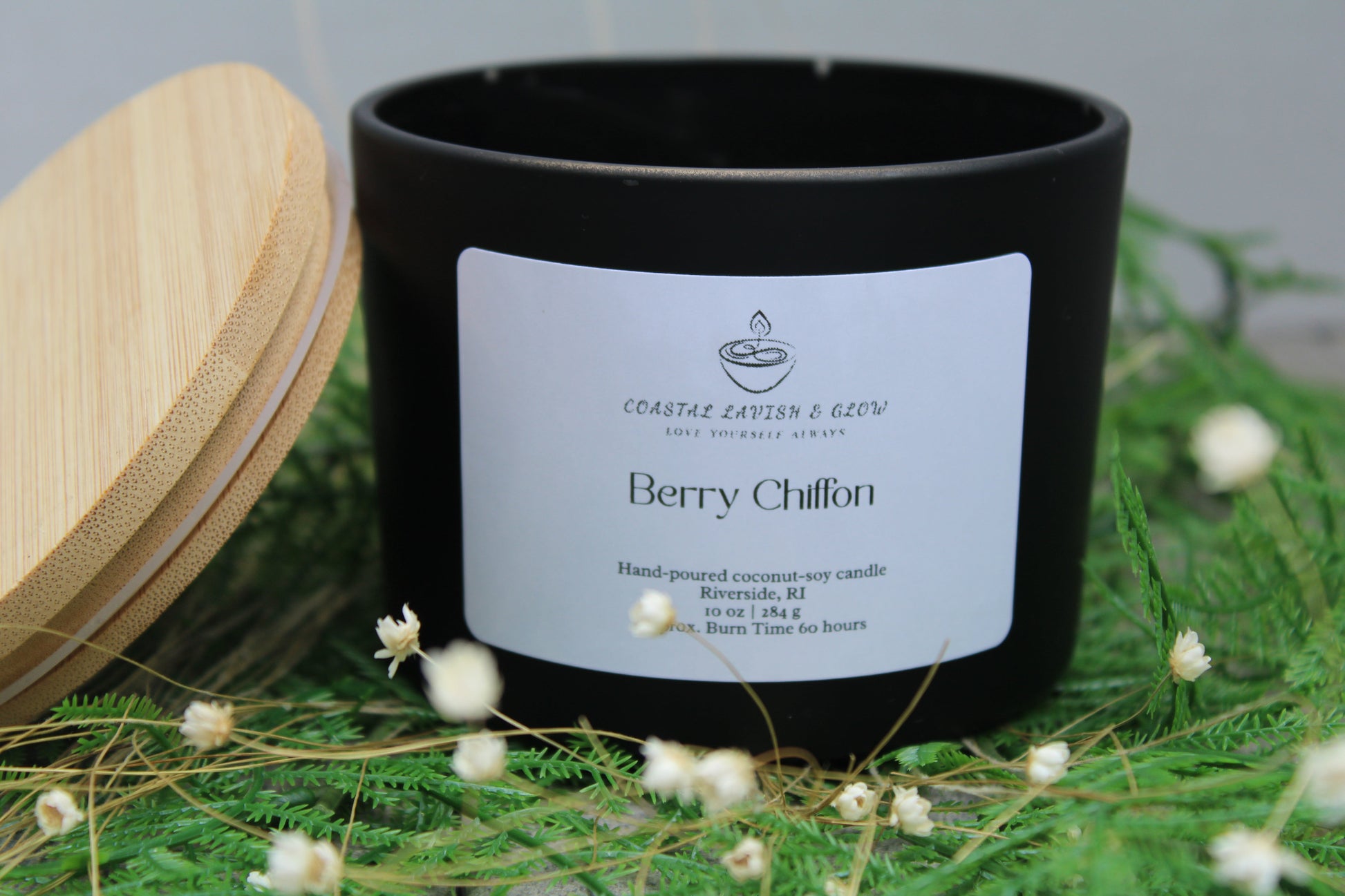 Berry Chiffon Candle - lemon, blueberry, vanilla scent