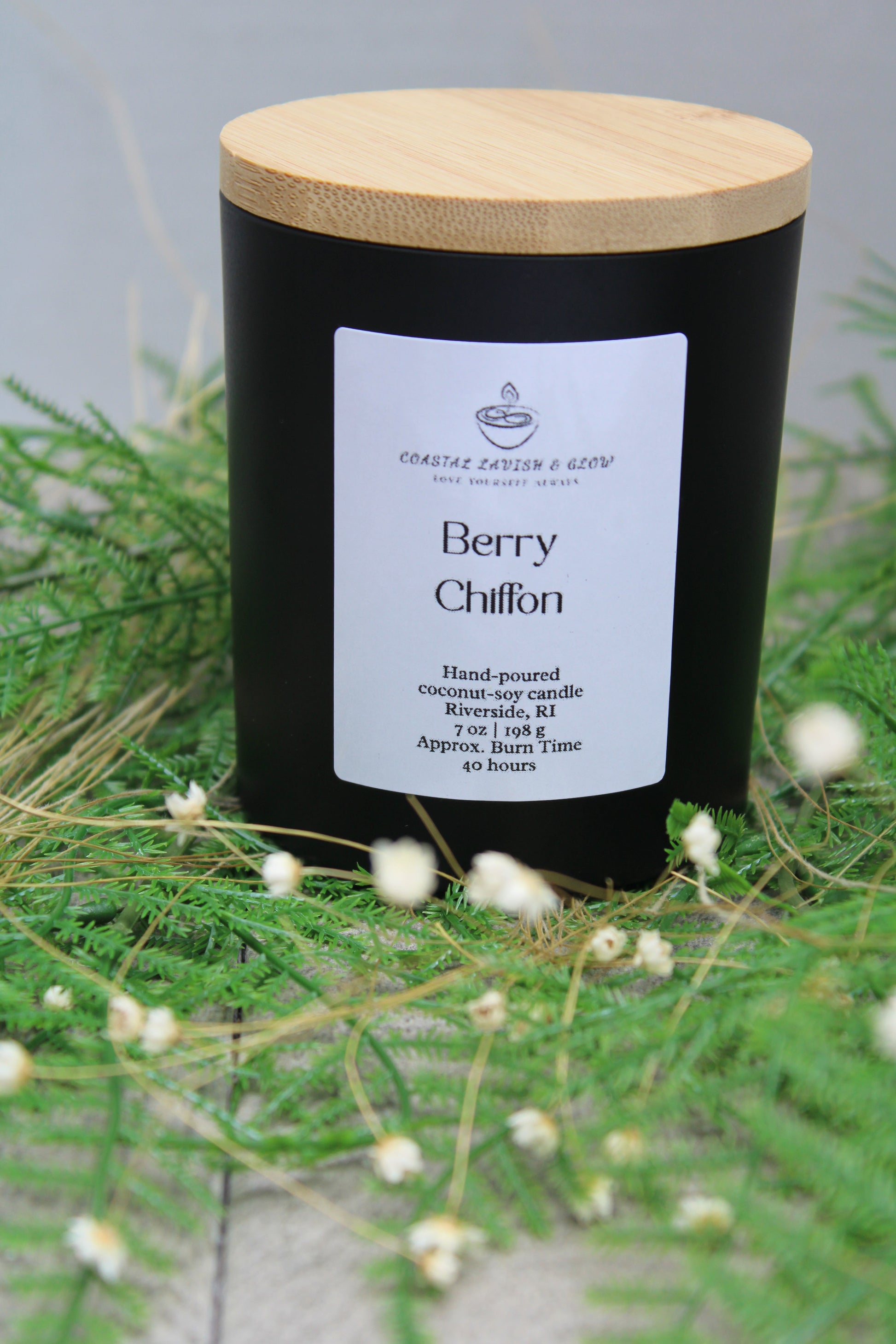 Berry Chiffon Candle - lemon, blueberry, vanilla scent