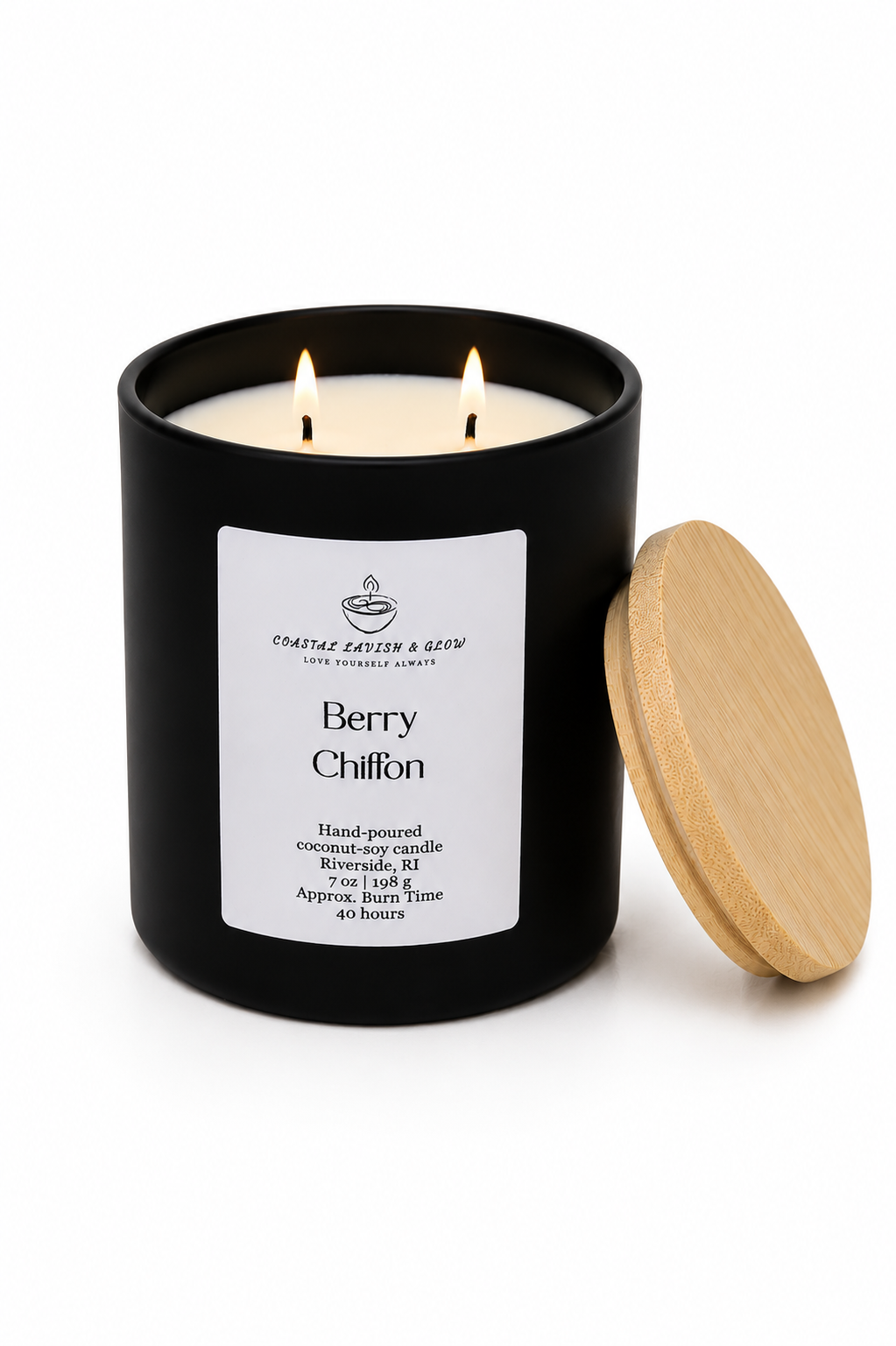 "Berry Chiffon" black candle with a white label and a wooden lid placed on a white background