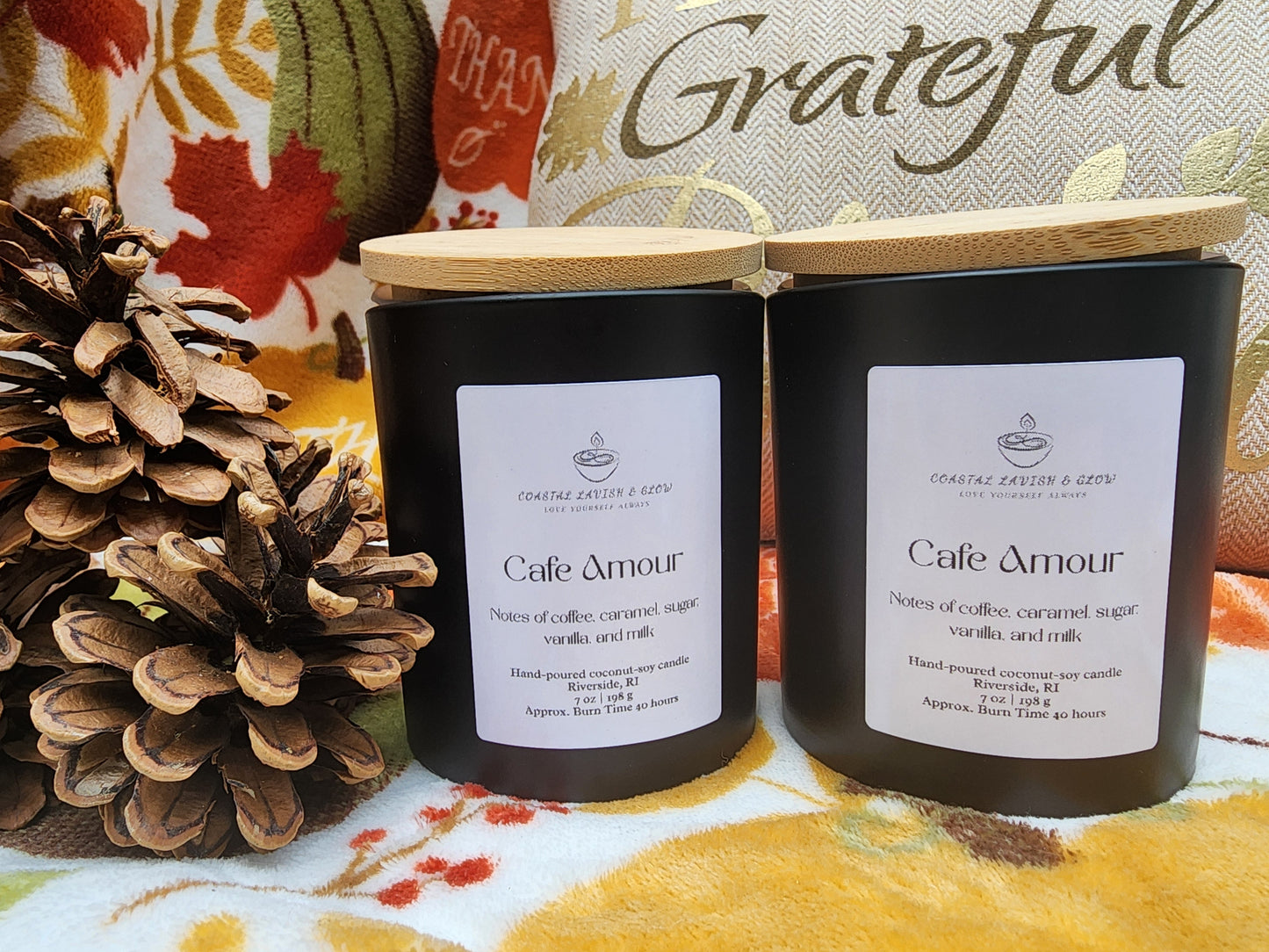 Cafe Amour Candle - coffee, caramel, sugar, vanilla, milk scent