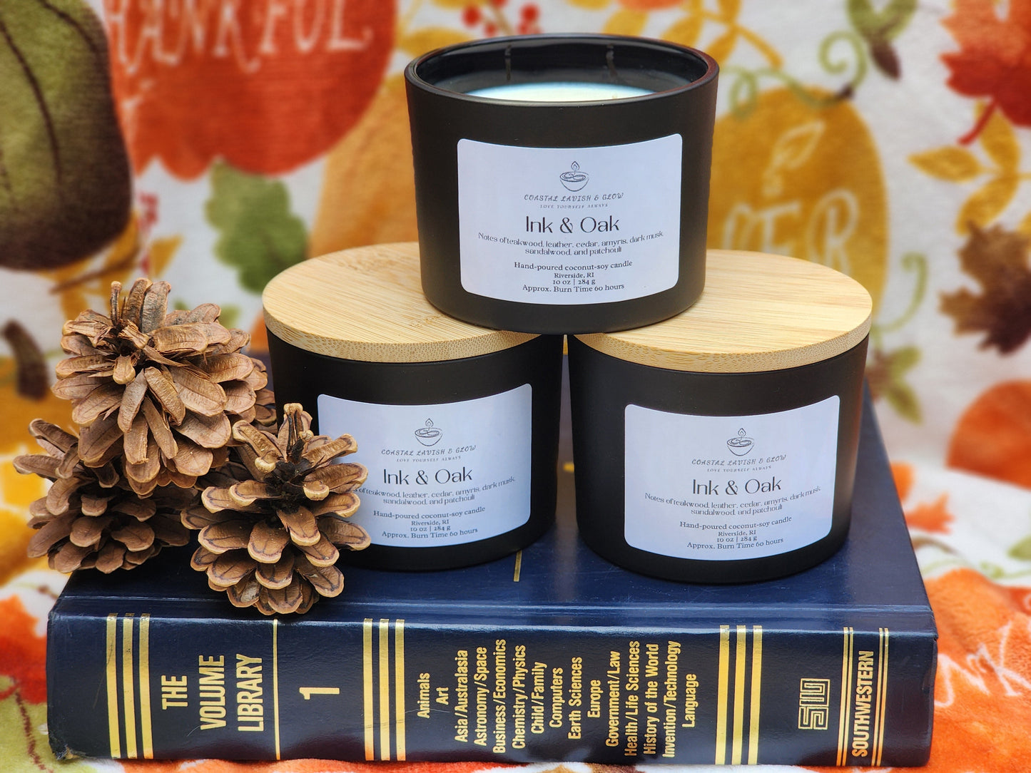 Ink & Oak Candle - teakwood, leather, cedar, amyris, dark musk, sandalwood, patchouli scent
