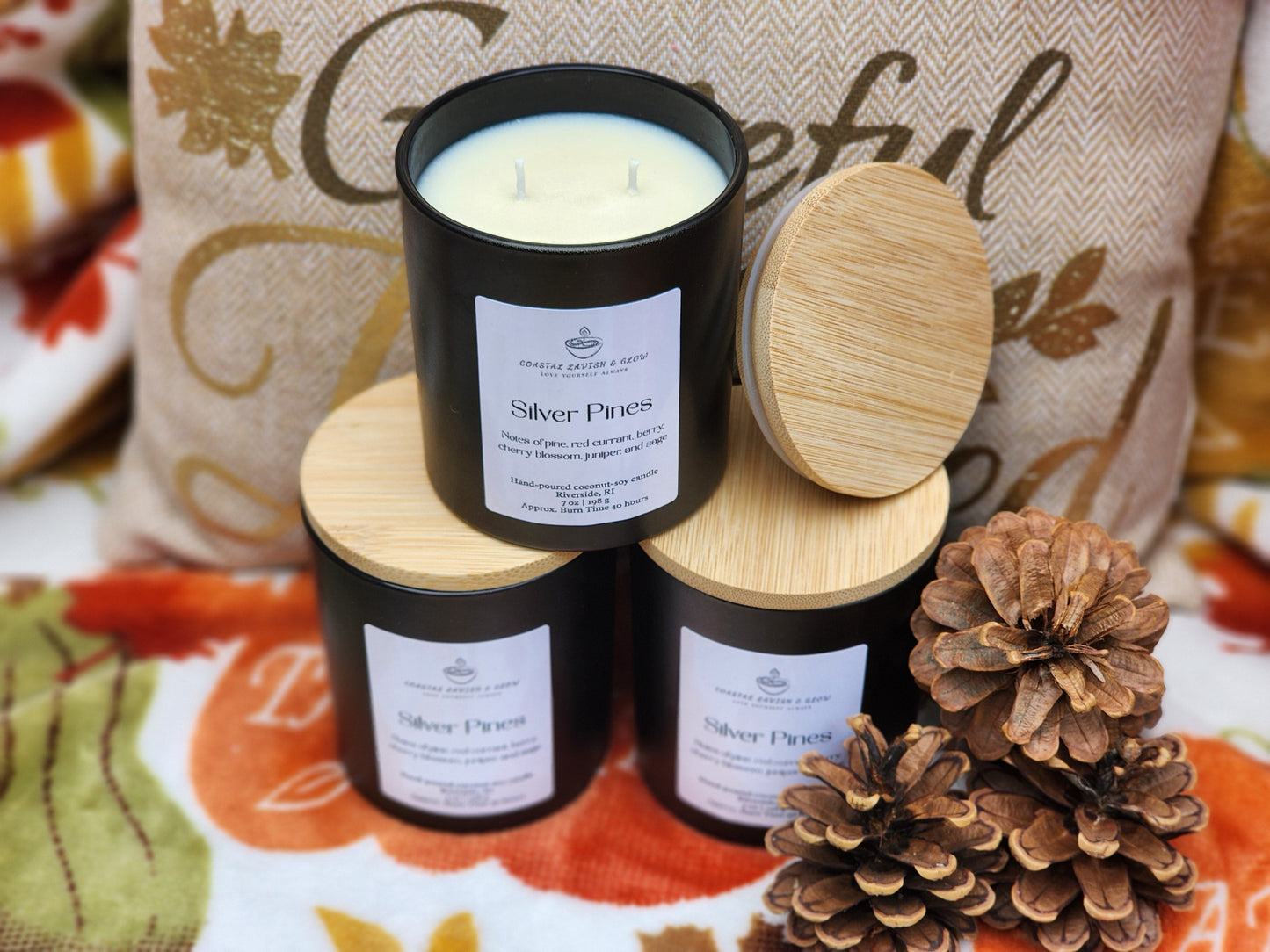 Silver Pines Candle - pine, red currant, berry, cherry blossom, juniper, sage scent